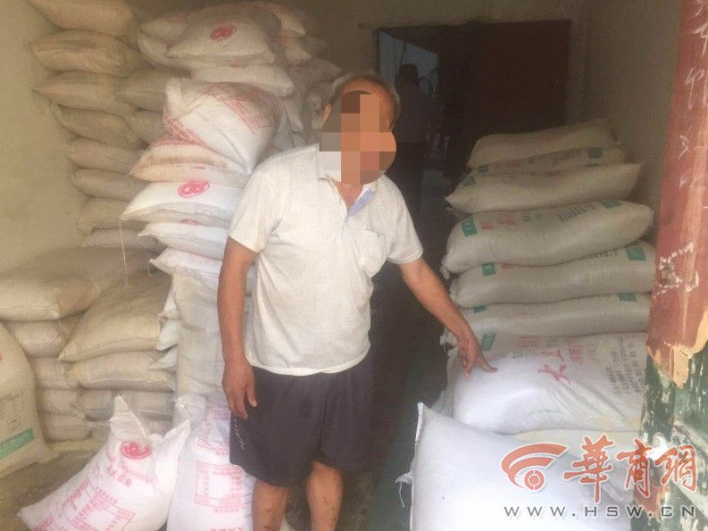 用批處理程序?qū)⒍鄠€同名文件復制到一個目錄下并改名