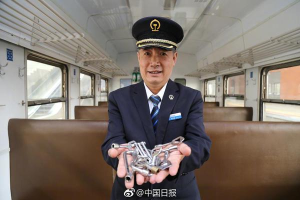 拉塞爾發(fā)推：布克今日可能會拿80分