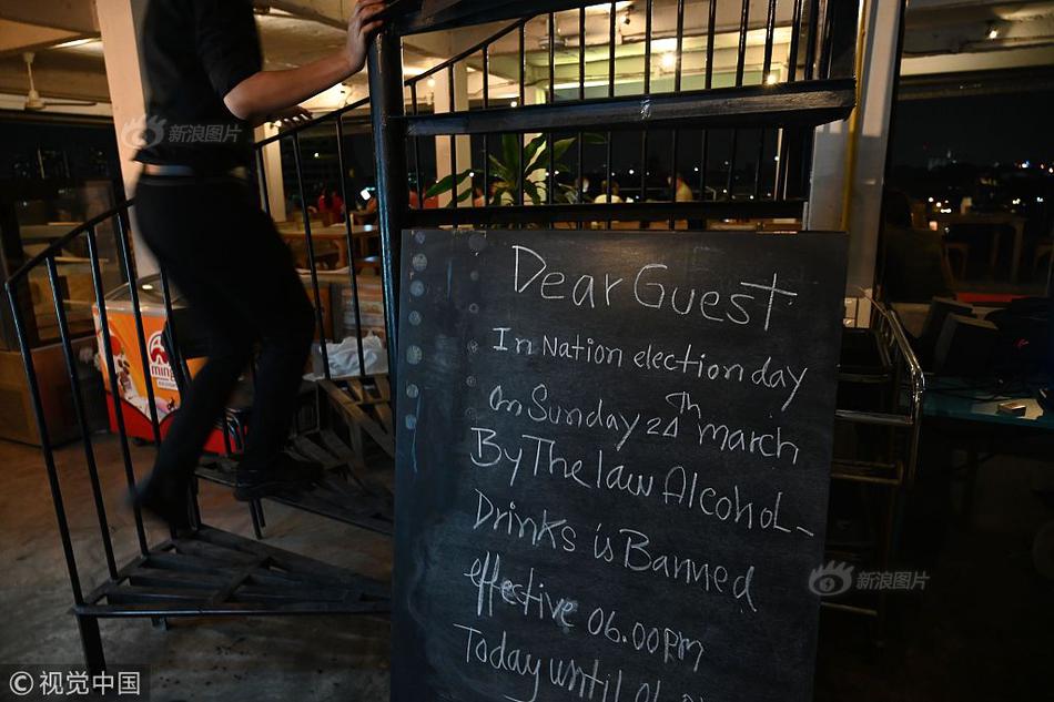 二次元抽卡游戲引薦 局面送ssr