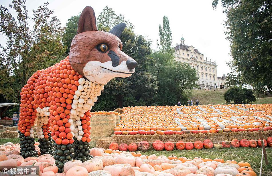 約基奇本場競賽出手23次可是沒有1次罰球，季后賽生計第2次