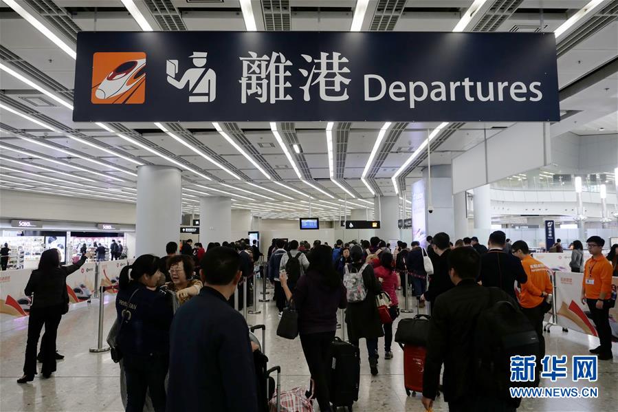 “超人氣主播”馮提莫攜手《閃耀之光》6月14日首發(fā)[視頻][多圖]