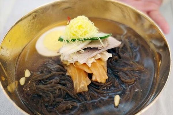 現(xiàn)代戰(zhàn)爭游戲帶兵交兵手游引薦 有鋼鐵大炮