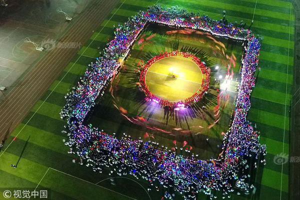 《地城之歌》開學(xué)季 先知摩茜攜手眾英雄報到