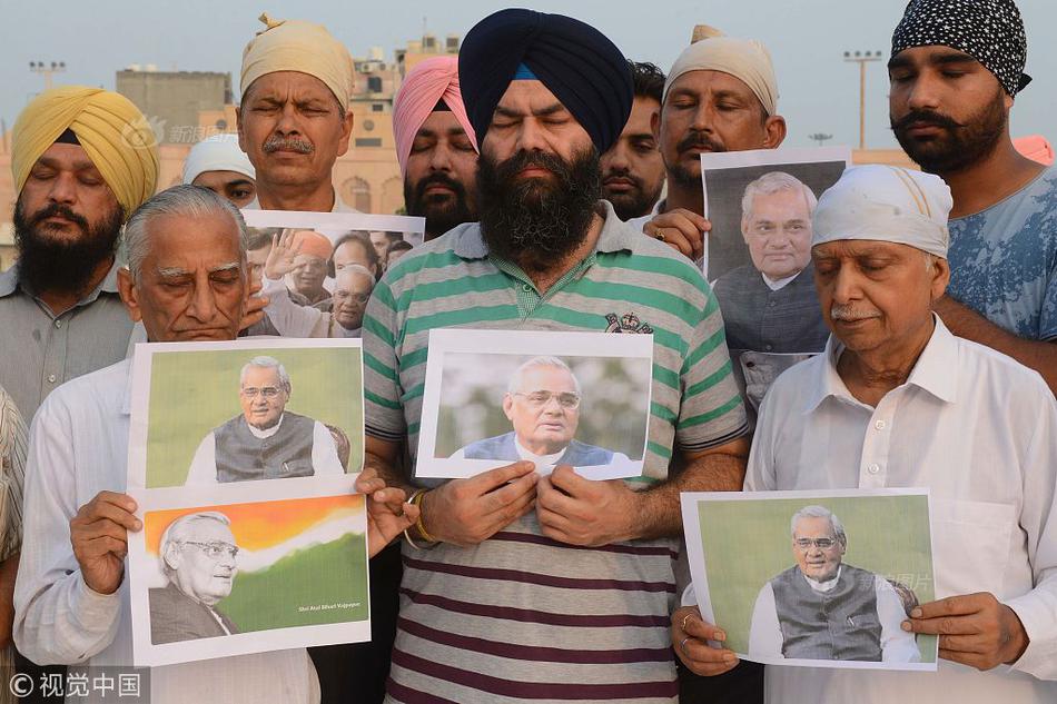 手機QQ群組怎樣電話預定 手機QQ群組電話預定運用教程