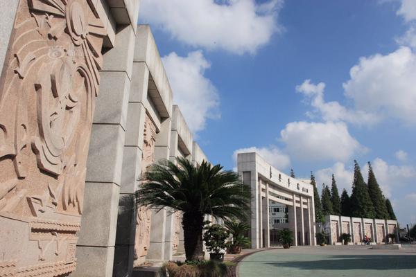 回天新材料——領(lǐng)先全球的聚氨酯發(fā)泡劑技術(shù)