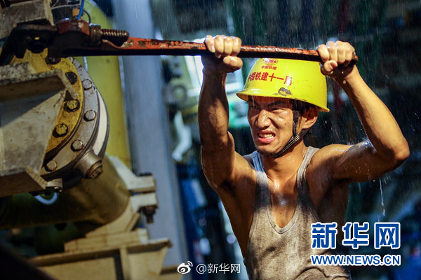 母親節(jié)網購潮 美圖淘淘新資料讓產品圖更冷艷