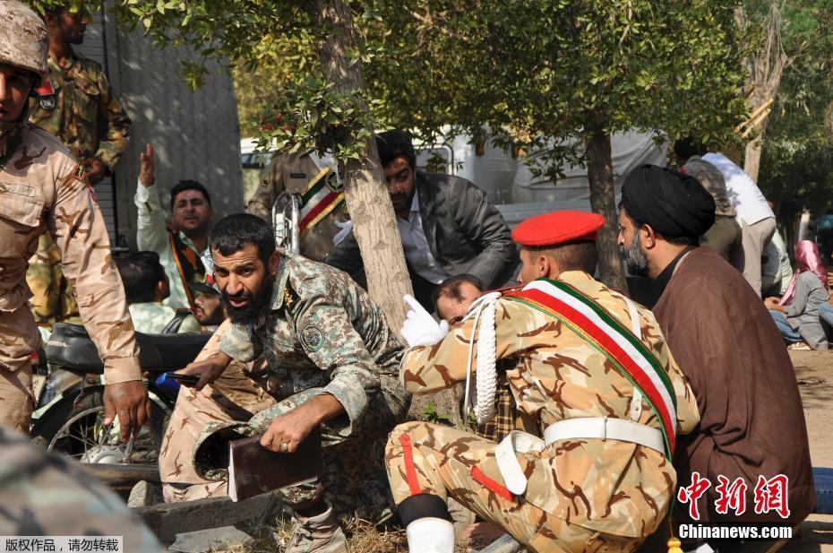 手感熾熱！布克首節(jié)三分6投全中