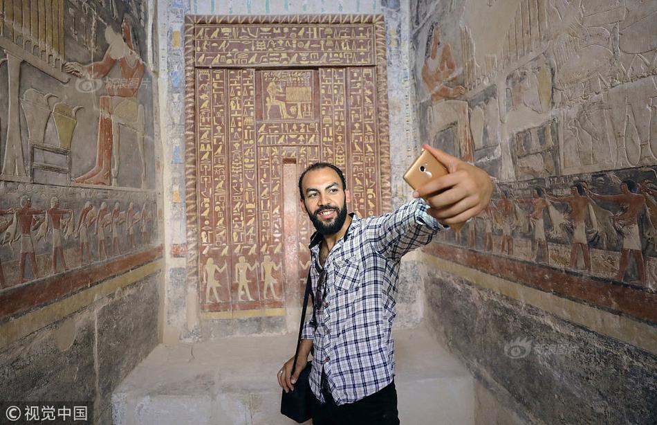 小里弗斯：約基奇就是MVP，他很強硬，他還很無私