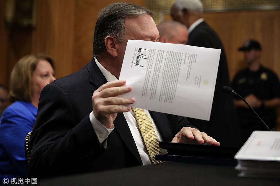 老鷹主帥：奧孔武今晚的體現(xiàn)非常超卓