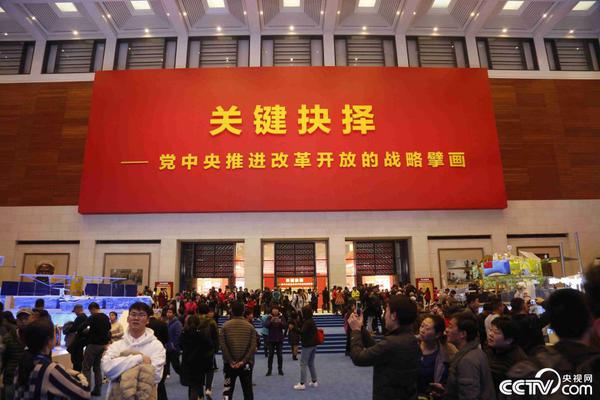 塞拉斯：我在競賽中有時不得不停下來搖搖頭，感嘆泰特的盡力