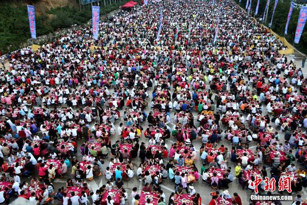 英格拉姆更新Instagram曬最新自拍