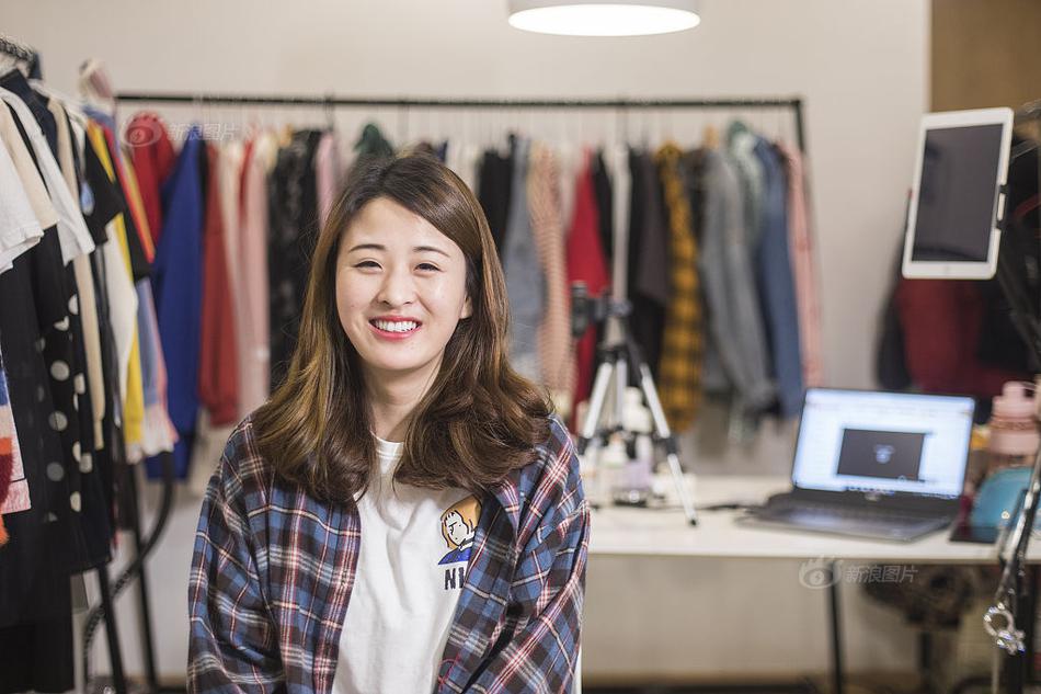 西漢姆聯(lián)聯(lián)賽杯將VS曼聯(lián) 莫耶斯預(yù)備單挑老東家