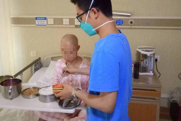 白色版iPhone 4 已經(jīng)在歐美提早開賣