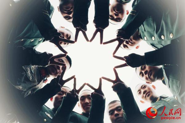 克拉克森：這個賽季很困難 咱們的確很累