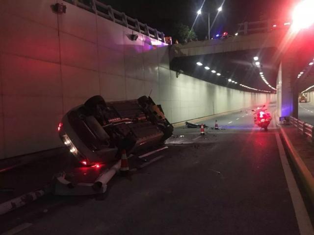 還原經(jīng)典槍械 《穿越火線：重返戰(zhàn)場》將測