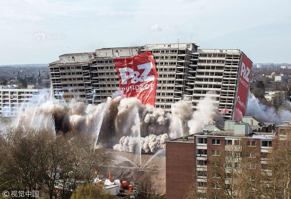 巴克利：所有偉大的球員都受到許多批評 只有軟蛋才會一直抱怨