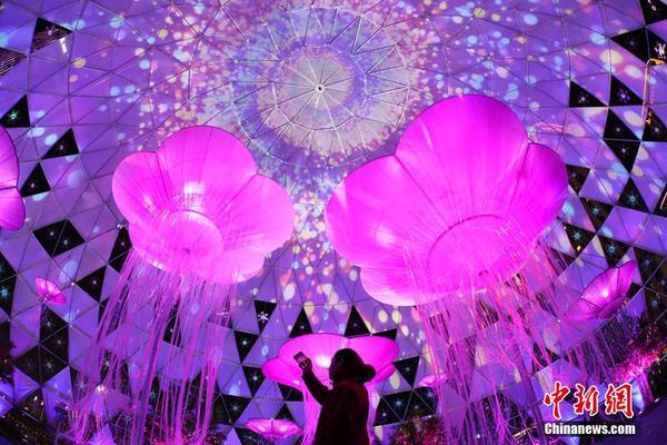 相似英豪聯(lián)盟的手機游戲引薦 一起開黑