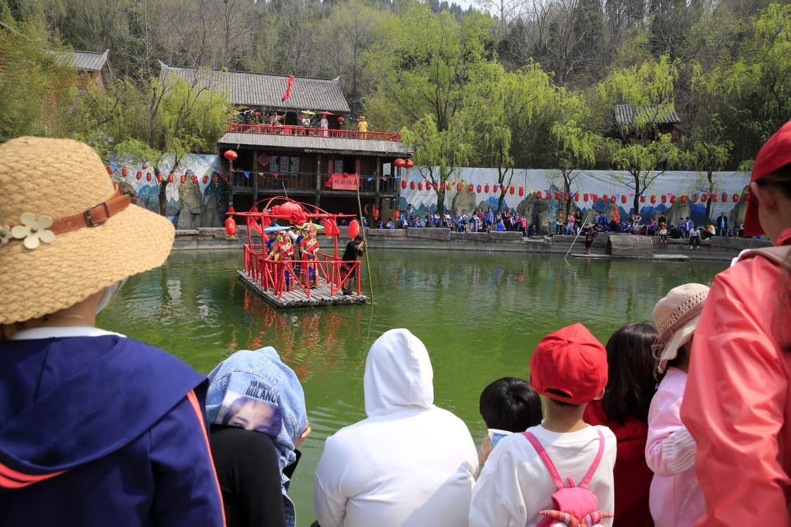 排名東部前三的球隊，哪支在代表東部打進總決賽的壓力最大