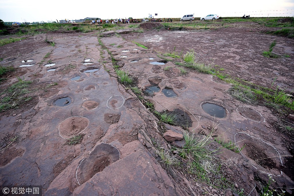 微軟宣告擬于下半年推出64位電腦操作系統(tǒng)