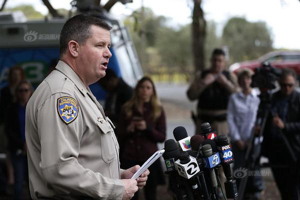 羅體：亞伯拉罕眼瞼縫6針，周中歐戰(zhàn)或許佩帶面具參賽