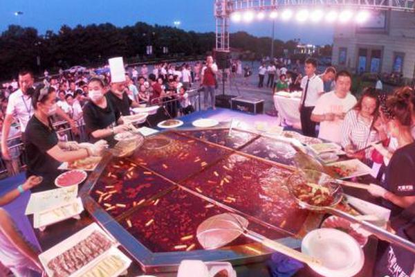 里弗斯：咱們現(xiàn)已開端研討首輪的對手了