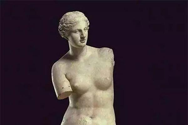 打破前史！庫里成為隊史首個接連取得月最佳的球員