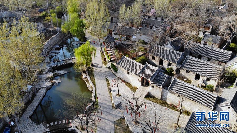 CAD翻開文件顯現圖形文件無效怎么辦？誰能救我