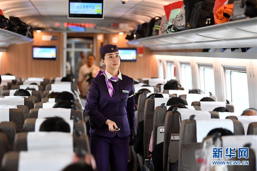 蒂格：布朗尼會是南灣湖人的首發(fā)控衛(wèi) 揭幕戰(zhàn)可能實現父子同場