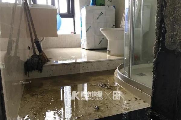 怎么給WinRAR注釋加色彩？