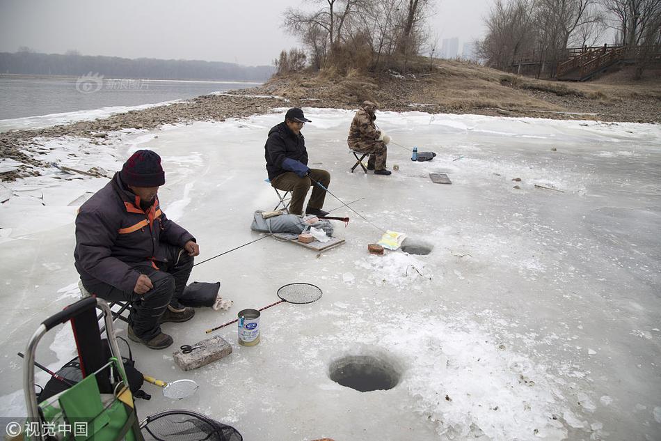 濃眉季后賽單場30+且取得20+罰球 隊史08年科比后首人