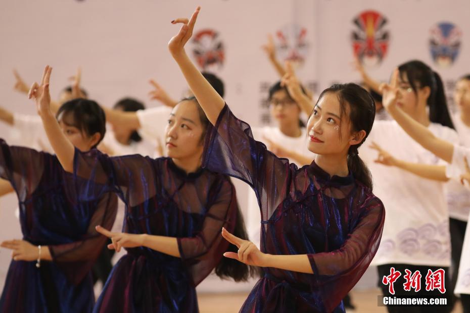 能夠買賣的傳奇手游大全引薦 能夠直接換金幣