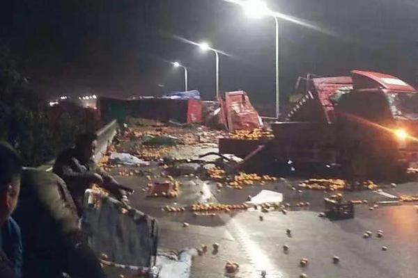 沈陽五里河李鐵雕像被拆除拉走