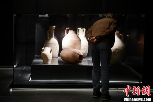 qq軟件辦理在哪里 qq軟件辦理方位