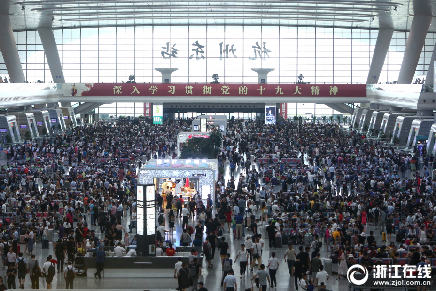 日漫風RPG卡牌手游《炸裂騎士團》今日首曝