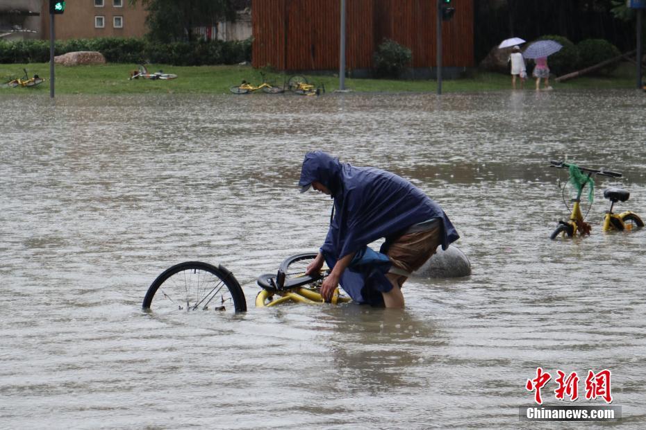 決戰(zhàn)太平洋 《雷霆海戰(zhàn)》北卡羅來(lái)納重炮破浪