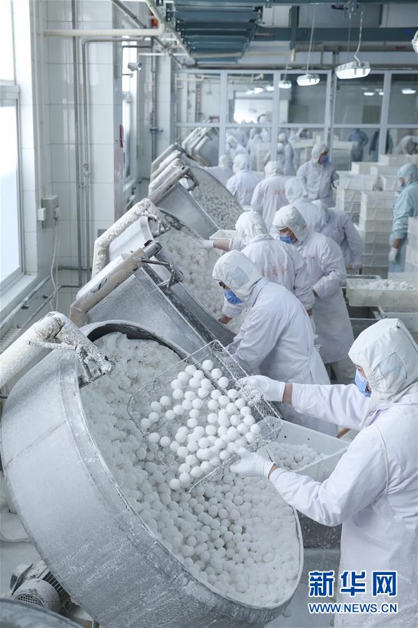 暗黑情懷掛機《圍攻大菠蘿》今日iOS開放測試