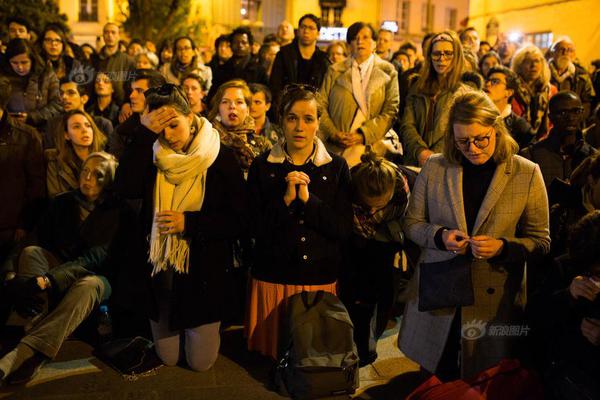 晉級(jí)戰(zhàn)砍下35分！馬龍：穆雷為大場(chǎng)面而生 他從不畏懼這樣的時(shí)刻