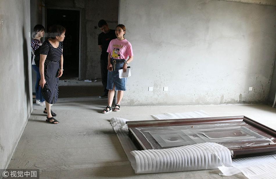 濃眉：次節(jié)末的表現(xiàn)影響了整場 有太多“自己造成的”傷口要處理