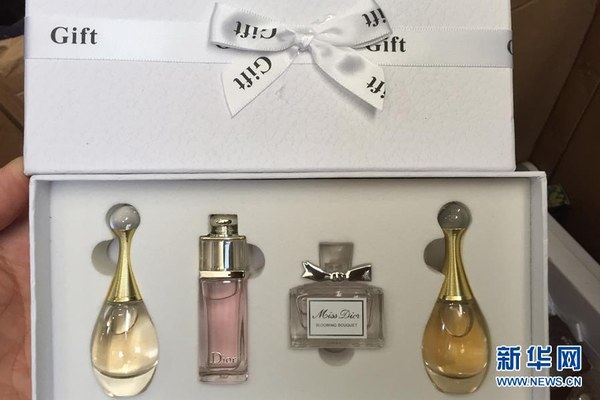 全國(guó)各大銀行信用卡取現(xiàn)利息 各大銀行信用卡取現(xiàn)手續(xù)費(fèi)大全