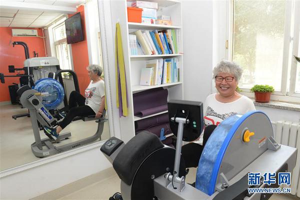 皇室戰(zhàn)役可以引得騰訊送錢，并進(jìn)入亞運(yùn)會(huì)是因?yàn)槠涮卣魍娣?！[多圖]