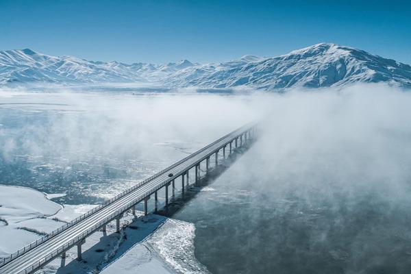 又一個(gè)首航：國(guó)產(chǎn)大飛機(jī) C919 開啟滬港定期商業(yè)航班