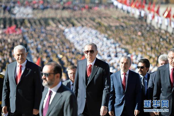 合適情侶玩的手機(jī)小游戲引薦 聯(lián)機(jī)互動的形式