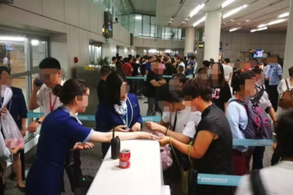 NBA前瞻：歐文或?qū)⒂瓉?lái)本賽季主場(chǎng)首秀 欲攜手阿杜沖擊連勝