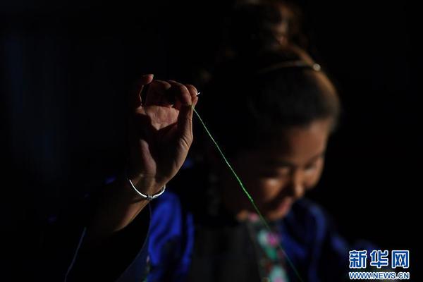 如何將PDF格式轉(zhuǎn)換為Excel格式？ 將PDF文件轉(zhuǎn)換為Excel文件