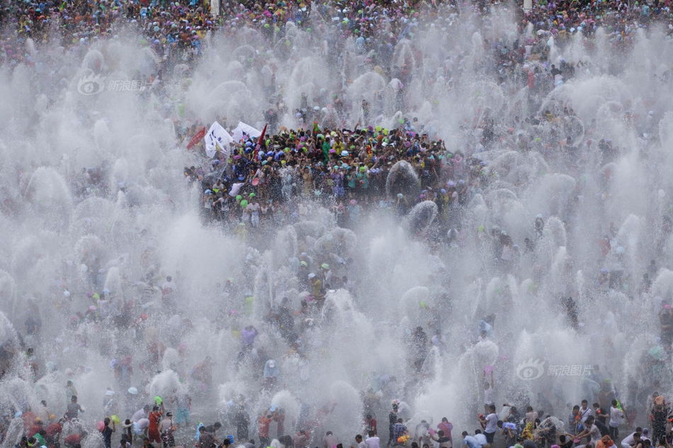 菲爾普斯、吳敏霞等入選國際游泳名人堂