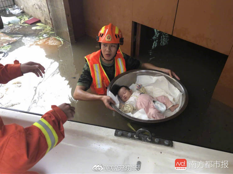 將Word表格緊縮進(jìn)行到底