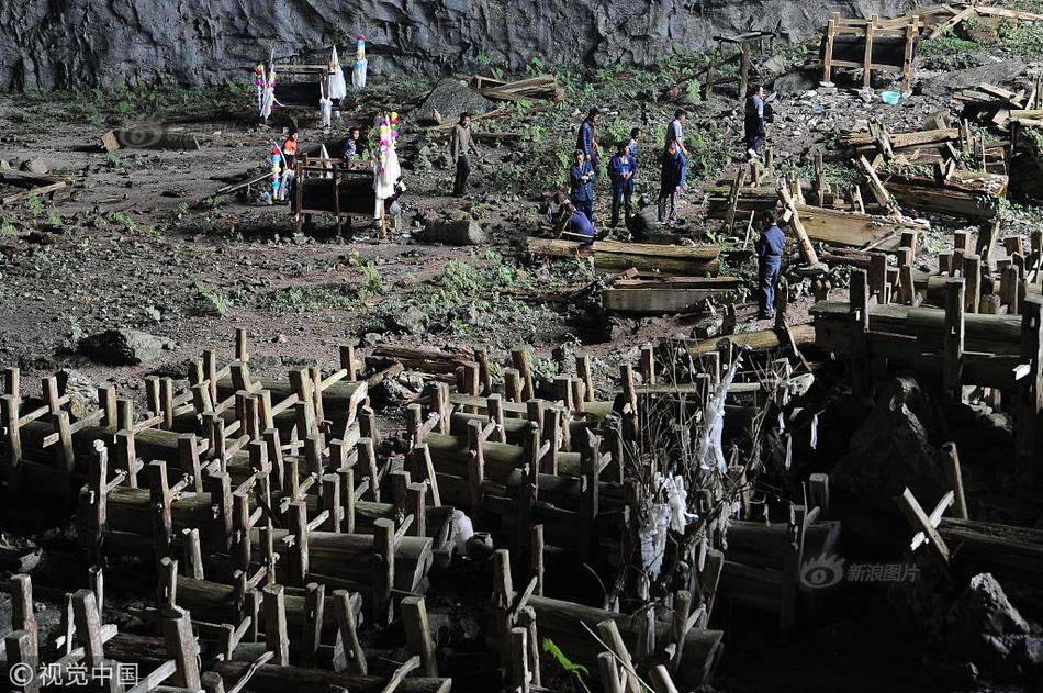 法寶換形神兵進(jìn)階 《六界飛仙》新奇玩法不斷