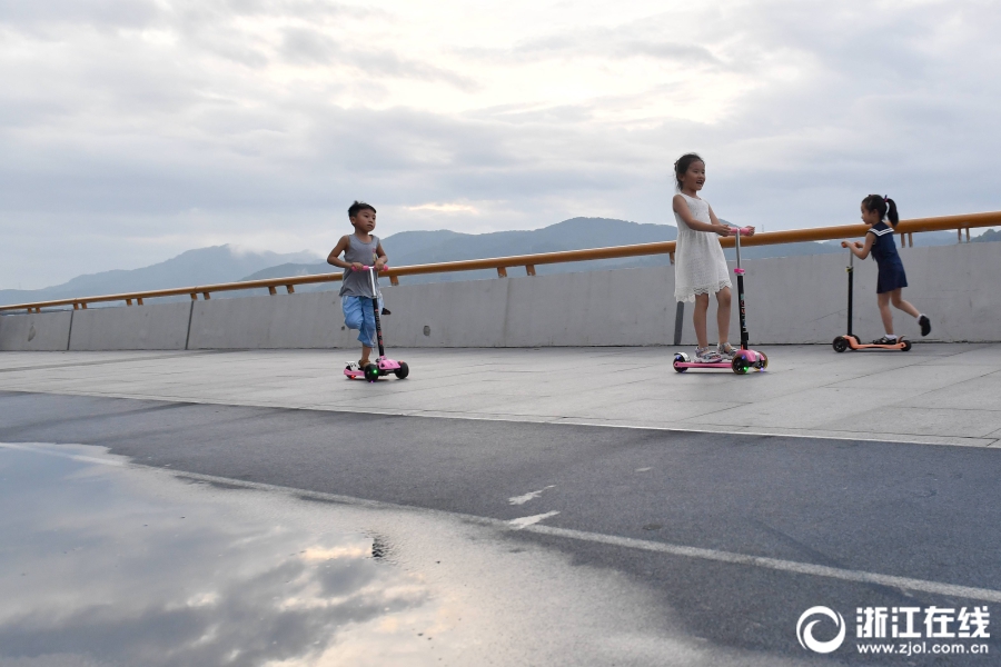 前騎士隊(duì)主教練約翰