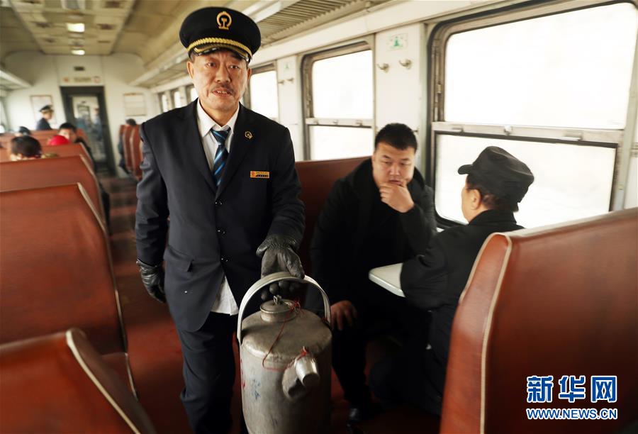 正在考慮SUV的朋友 務(wù)必等等明年這些新車[多圖]