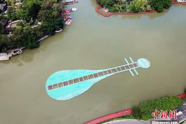 Shams：米切爾&戈貝爾因公開批評(píng)裁判分別被罰款2.5萬(wàn)以及2萬(wàn)美元